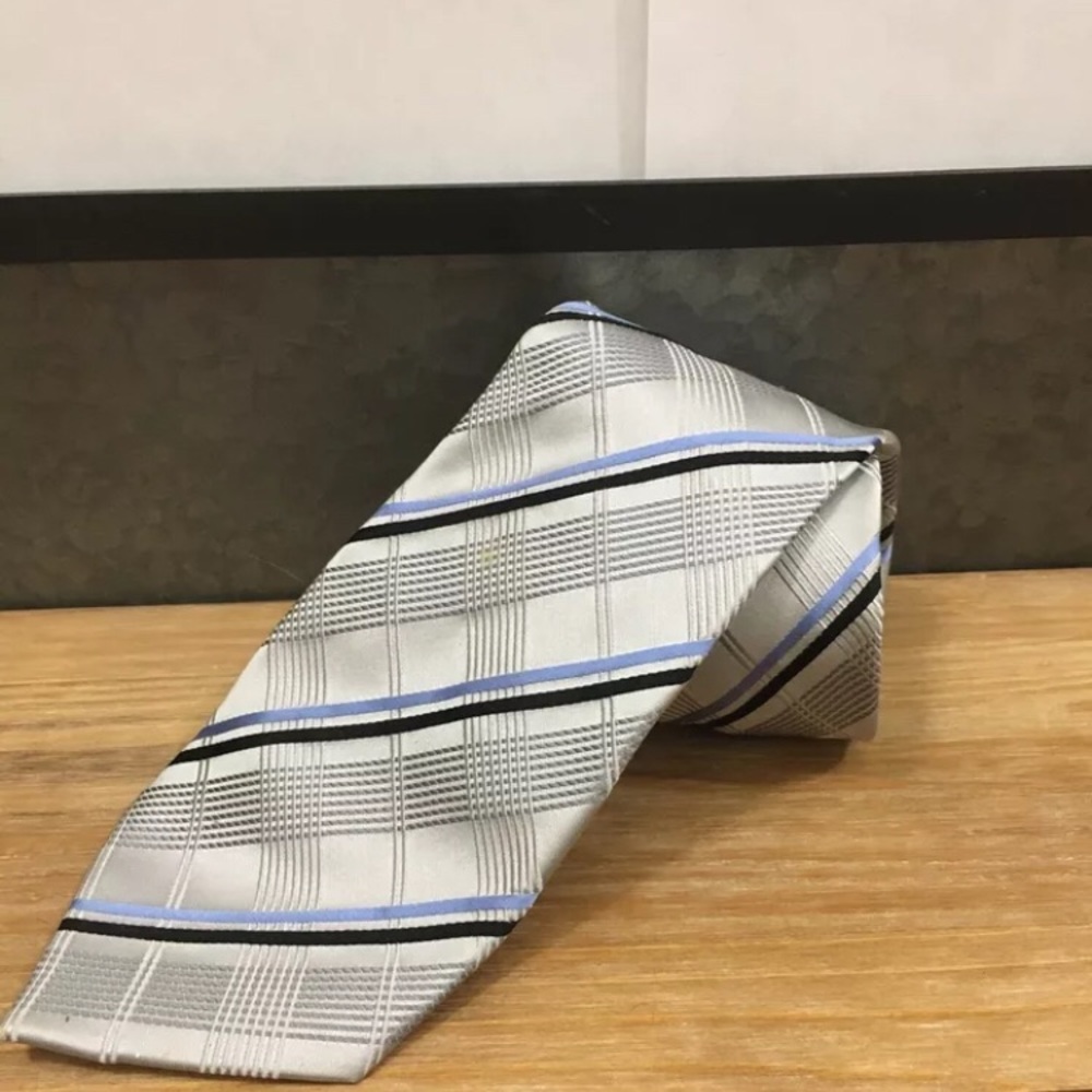 Donald J Trump Signature Tie Grey Blue Stripes